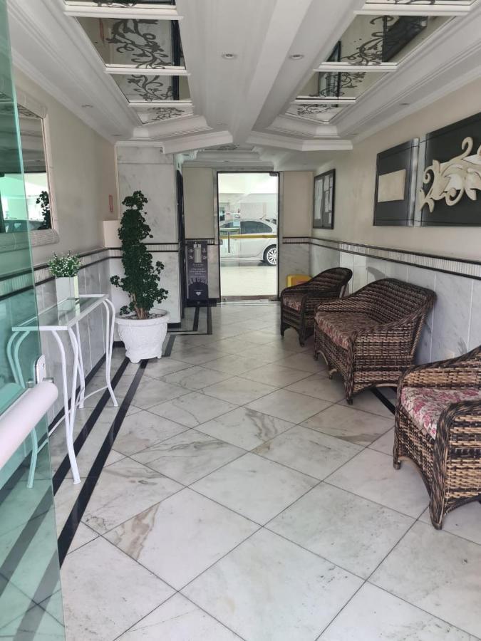 Apto A 50M Da Praia, Com Ar Condicionado, Wifi , Portaria 24H Praia Grande  Esterno foto
